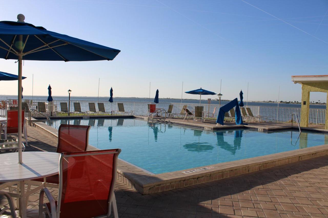 Sailport Waterfront Suites Tampa Bagian luar foto