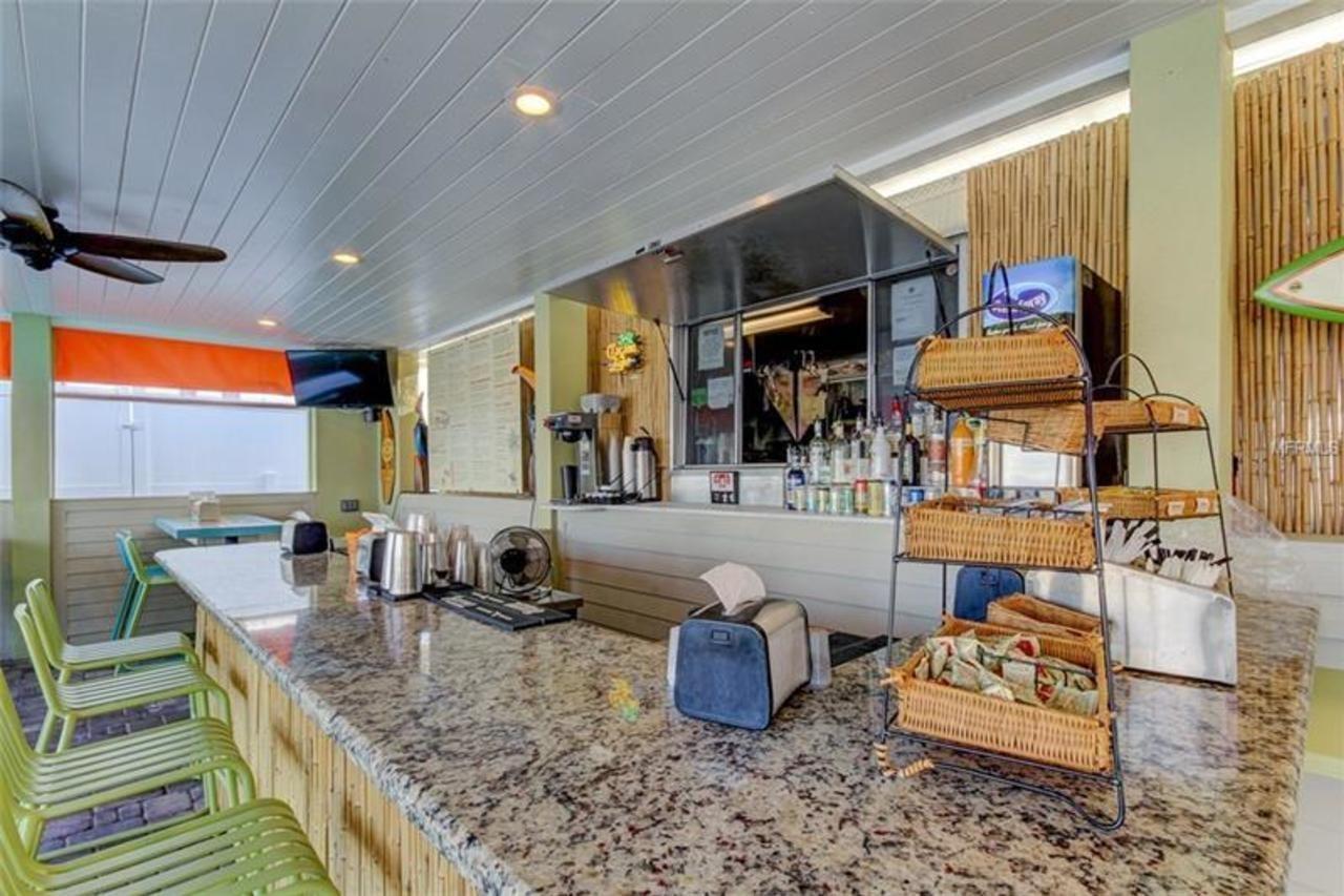Sailport Waterfront Suites Tampa Bagian luar foto