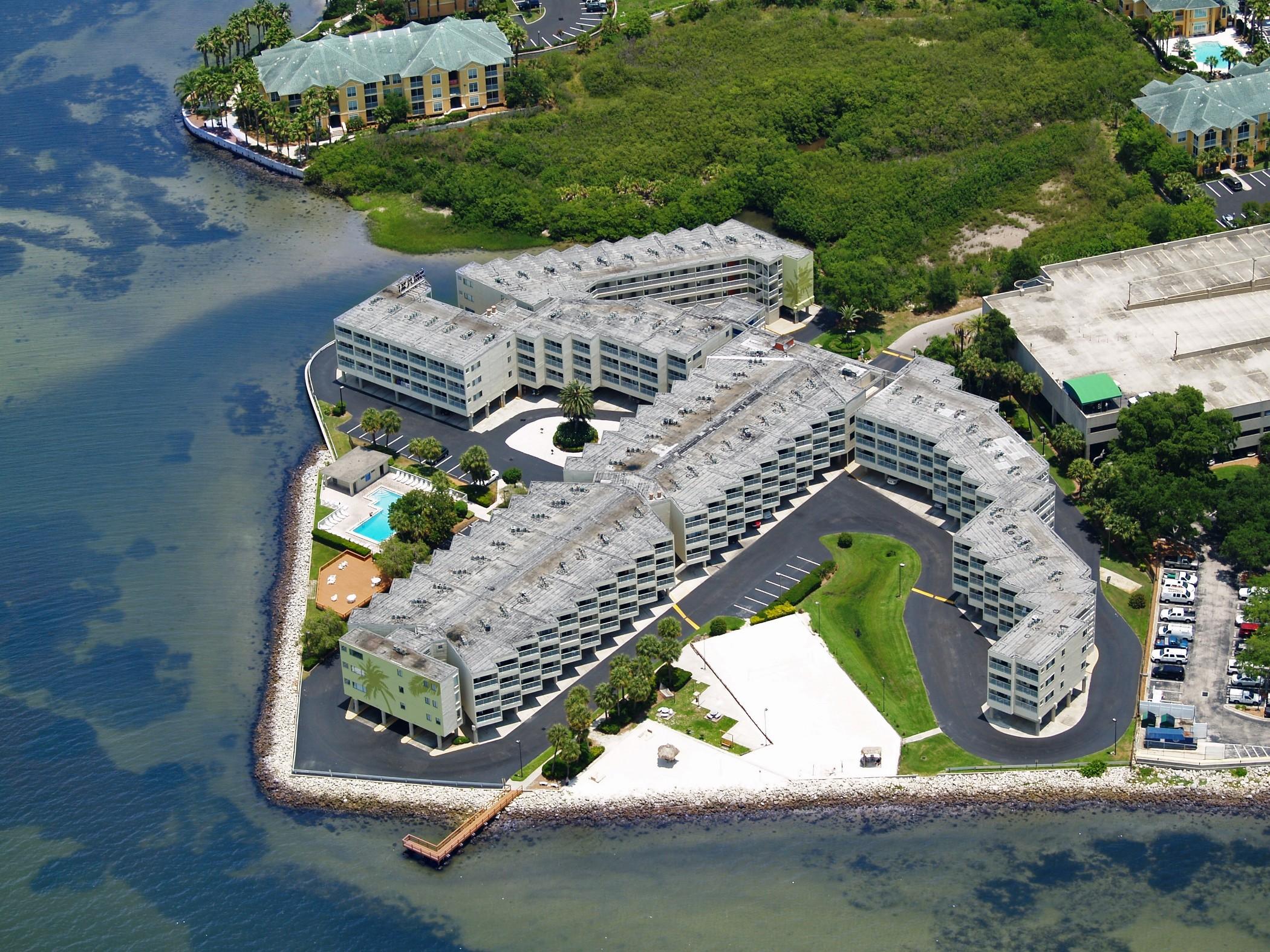 Sailport Waterfront Suites Tampa Bagian luar foto
