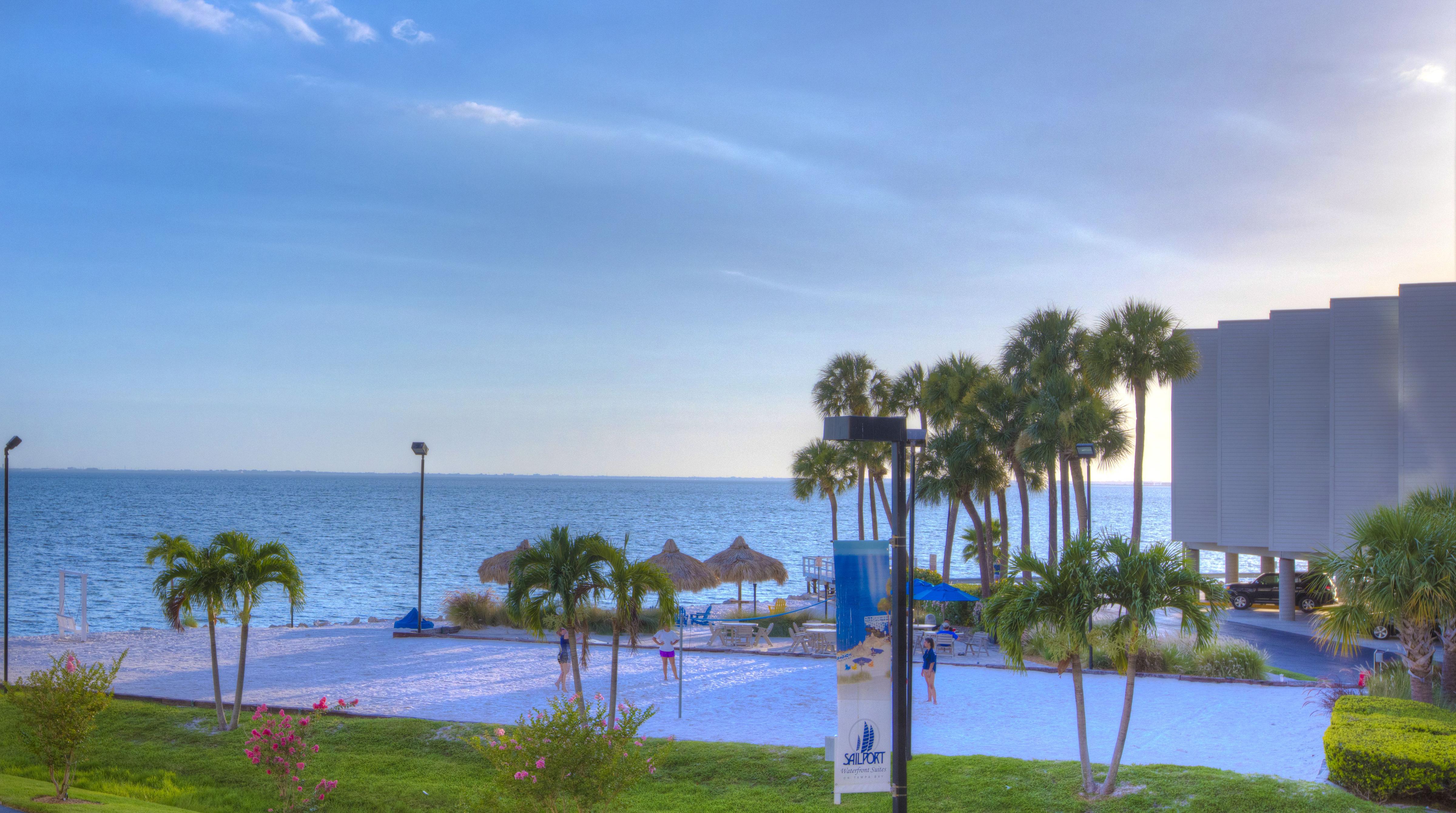 Sailport Waterfront Suites Tampa Bagian luar foto