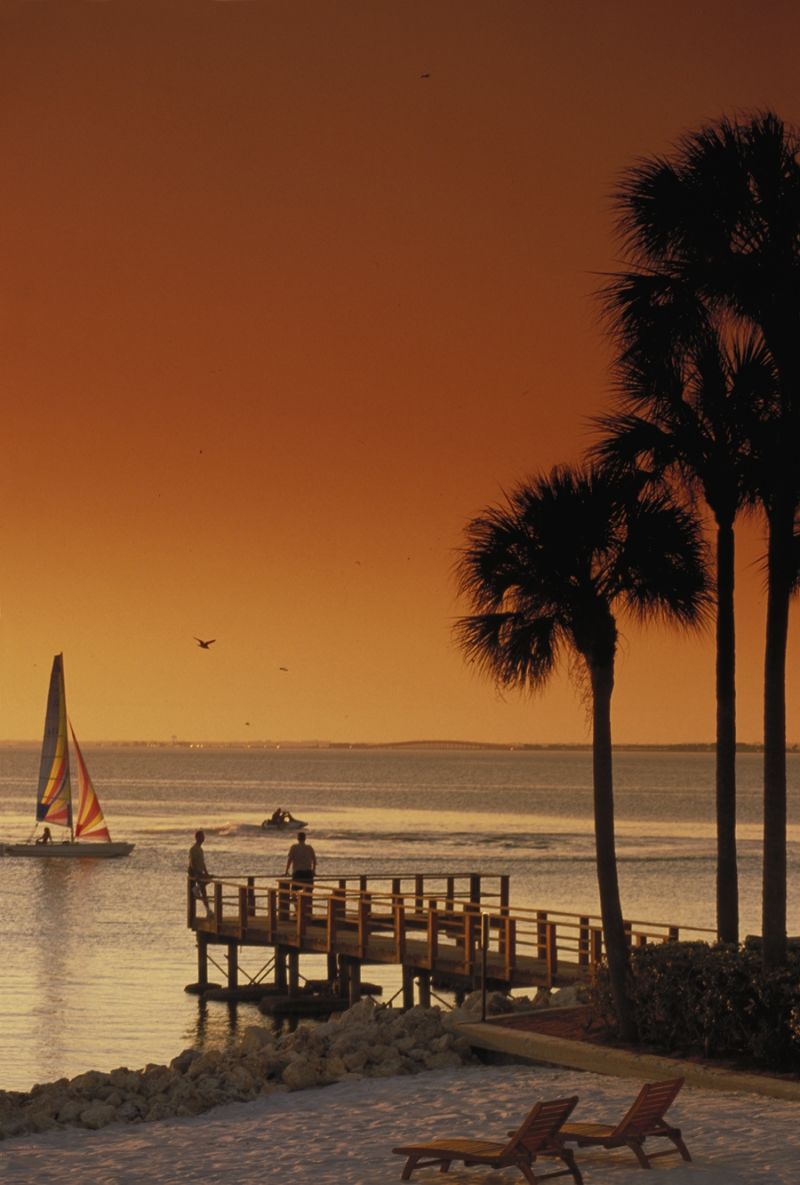 Sailport Waterfront Suites Tampa Bagian luar foto