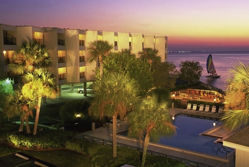Sailport Waterfront Suites Tampa Bagian luar foto